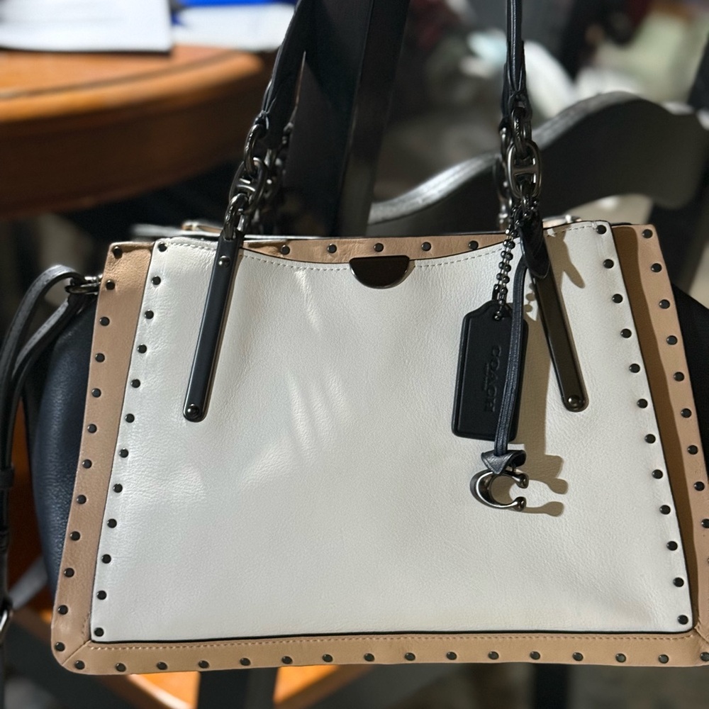 Coach NWOT Dreamer Black/White, and Tan Shoulder Bag! - Picture 7 of 16